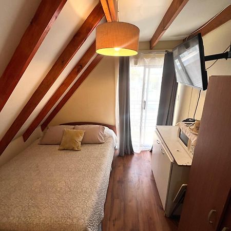 Hostal Ravello فينيا ديل مار المظهر الخارجي الصورة